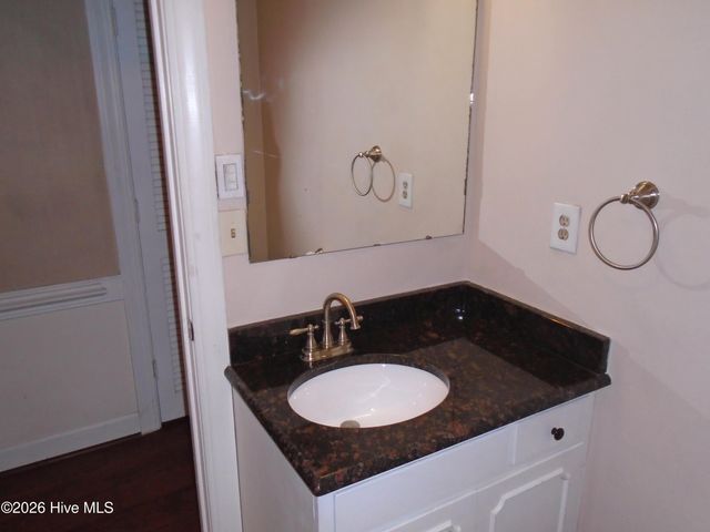 200 Stonybrook Road, Rocky Mount, NC 27804