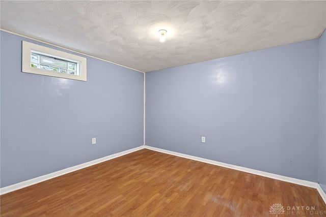 1321 Amherst Place, Dayton, OH 45406