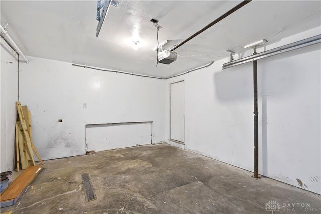 1321 Amherst Place, Dayton, OH 45406