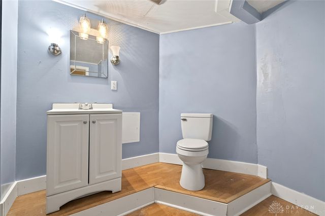 1321 Amherst Place, Dayton, OH 45406