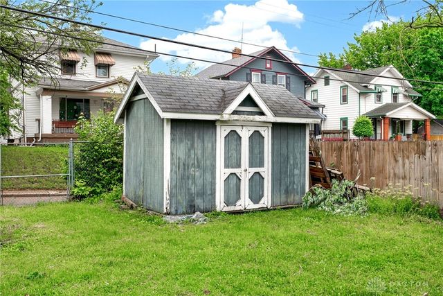 1321 Amherst Place, Dayton, OH 45406