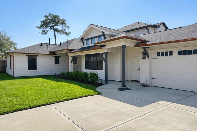 1402 Richelieu Lane, Houston, TX 77018