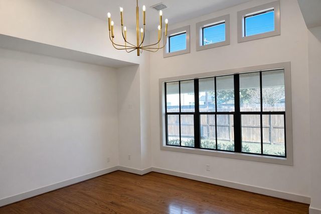 1402 Richelieu Lane, Houston, TX 77018