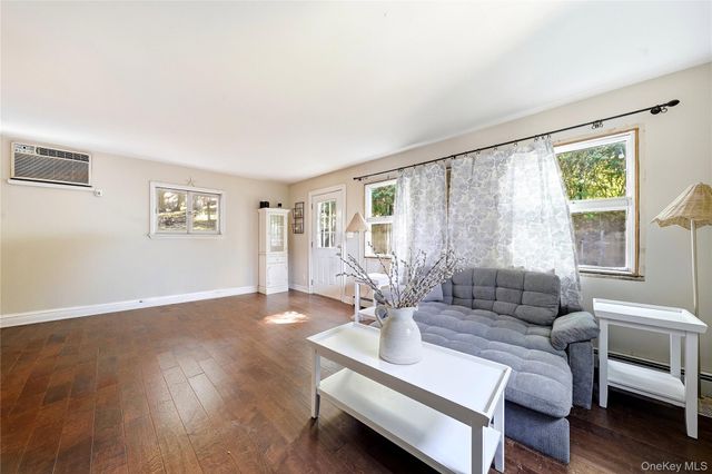 50 Dryad Road, Rocky Point, NY 11778