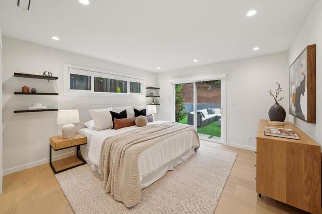 2117 Los Altos Drive, San Mateo, CA 94402