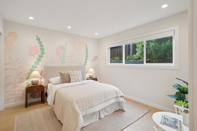 2117 Los Altos Drive, San Mateo, CA 94402