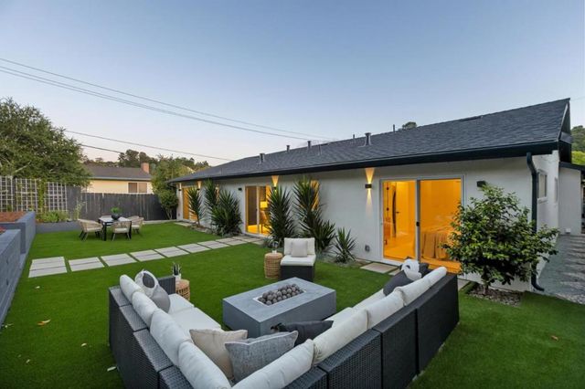 2117 Los Altos Drive, San Mateo, CA 94402