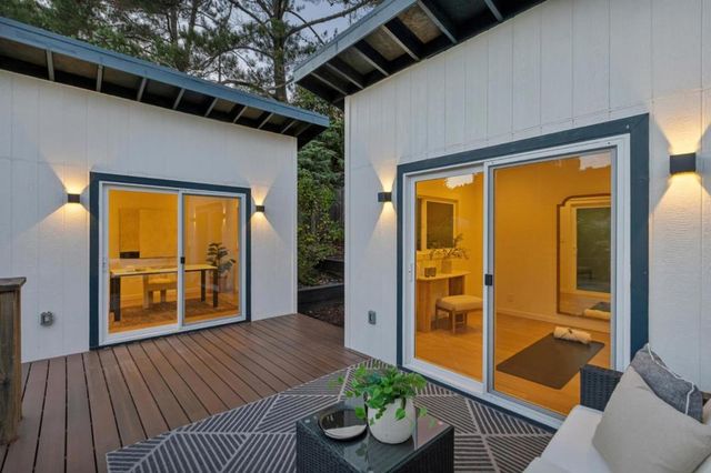 2117 Los Altos Drive, San Mateo, CA 94402