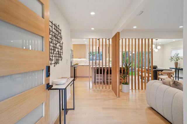 2117 Los Altos Drive, San Mateo, CA 94402