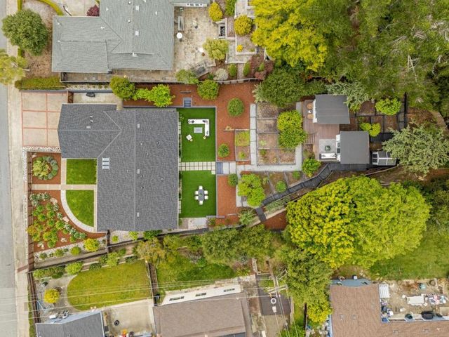 2117 Los Altos Drive, San Mateo, CA 94402