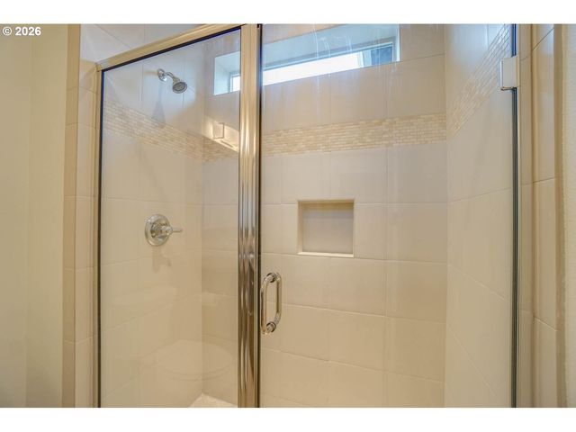 10610 Nw 32ND Pl, Vancouver, WA 98685