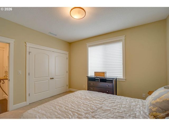 10610 Nw 32ND Pl, Vancouver, WA 98685