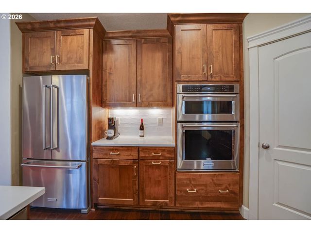 10610 Nw 32ND Pl, Vancouver, WA 98685