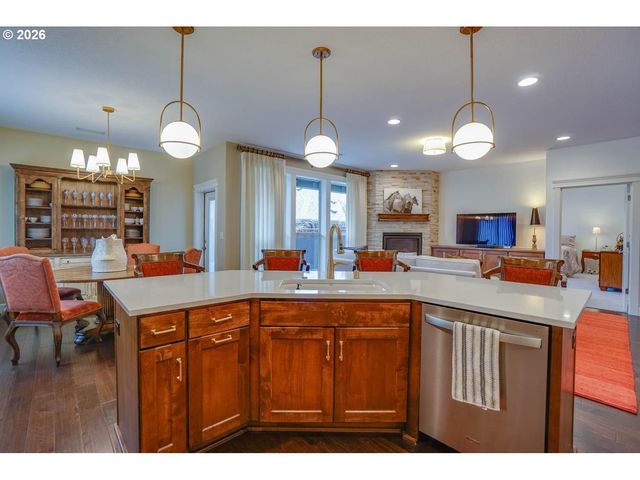 10610 Nw 32ND Pl, Vancouver, WA 98685