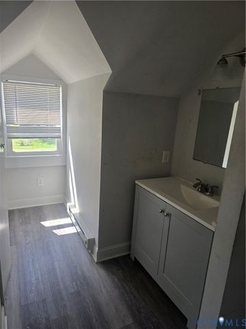 110 S Elm Ave, Highland Springs, VA 23075
