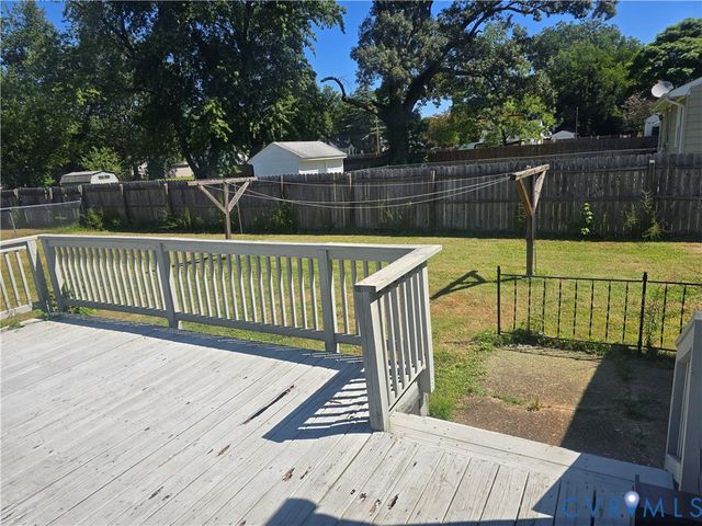 110 S Elm Ave, Highland Springs, VA 23075
