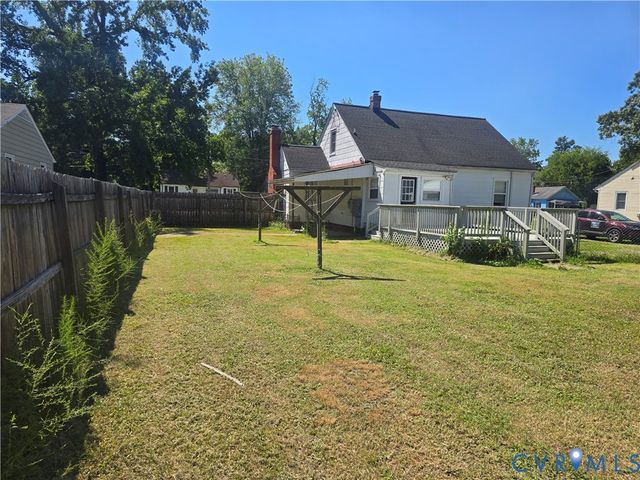 110 S Elm Ave, Highland Springs, VA 23075
