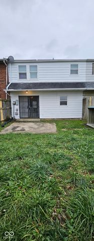 8254 Meadowlark Drive, Indianapolis, IN 46226