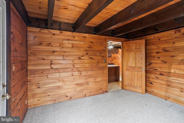 230 LAUREL RUN RD, Dillsburg, PA 17019