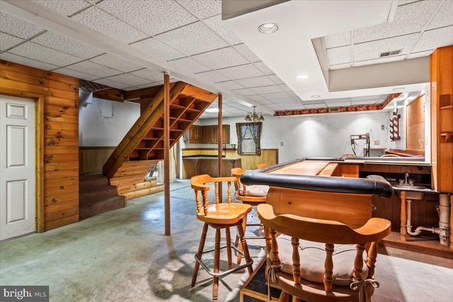 230 LAUREL RUN RD, Dillsburg, PA 17019