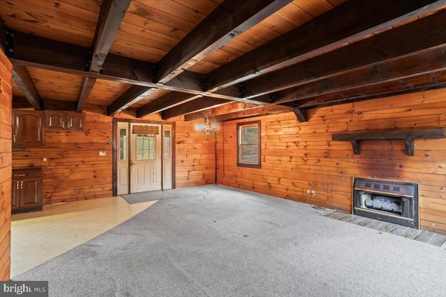 230 LAUREL RUN RD, Dillsburg, PA 17019