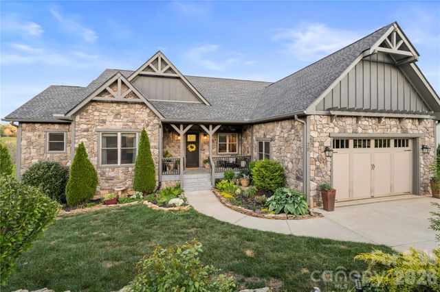 28 Gracie Lane, Weaverville, NC 28787
