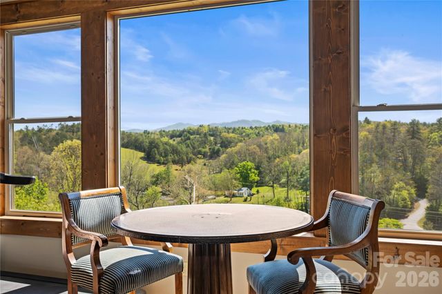 28 Gracie Lane, Weaverville, NC 28787