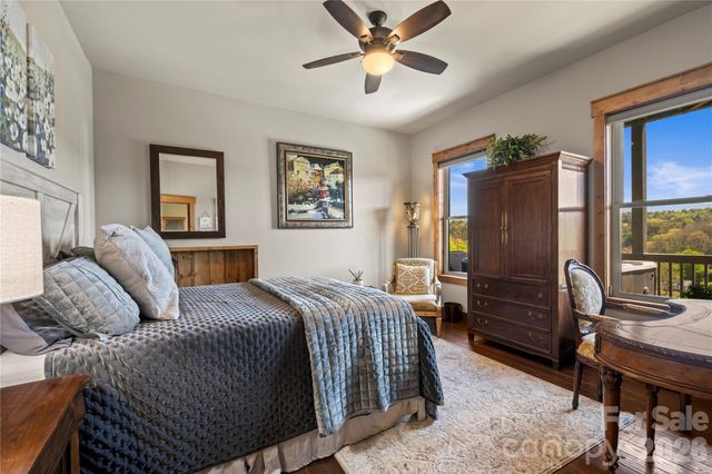 28 Gracie Lane, Weaverville, NC 28787