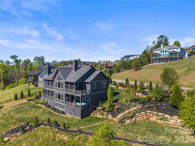 28 Gracie Lane, Weaverville, NC 28787