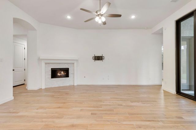 108 Salvia Star Court, Conroe, TX 77304