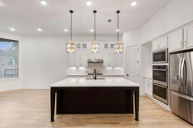 108 Salvia Star Court, Conroe, TX 77304