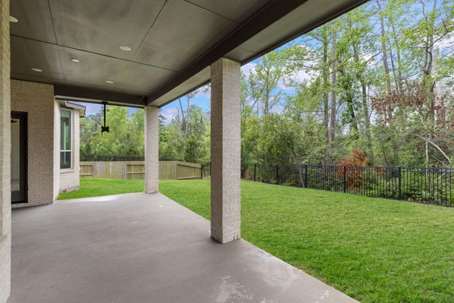 108 Salvia Star Court, Conroe, TX 77304