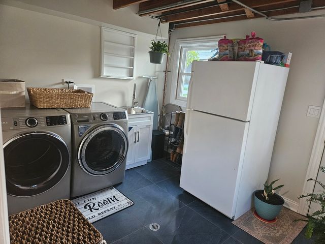 614 Forest Road, La Grange Park, IL 60526