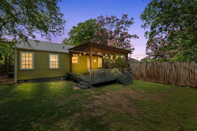 3713 Robinson Ave, Austin, TX 78722