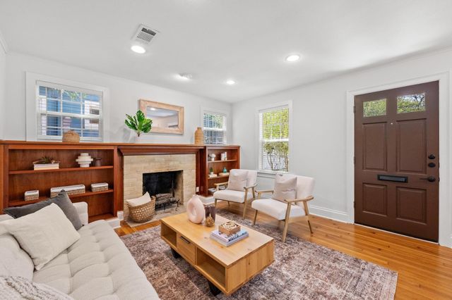 3713 Robinson Ave, Austin, TX 78722