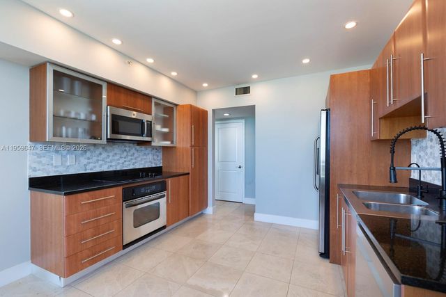 610 W Las Olas Blvd 2014N, Fort Lauderdale, FL 33312