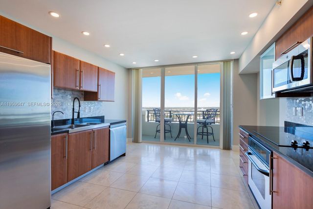 610 W Las Olas Blvd 2014N, Fort Lauderdale, FL 33312