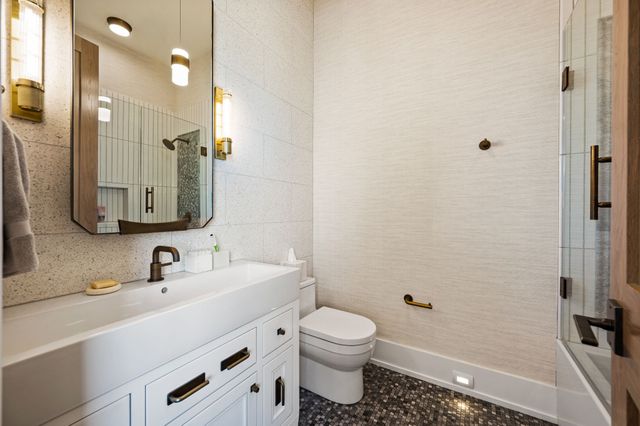 2036 High Meadow Court, Bartonville, TX 76226