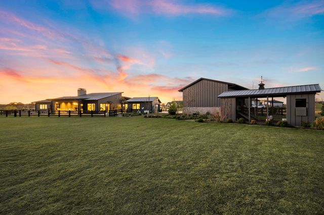 2036 High Meadow Court, Bartonville, TX 76226