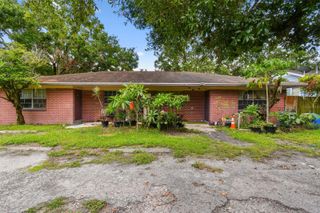 1805 E 139TH AVENUE 1, Tampa, FL 33613