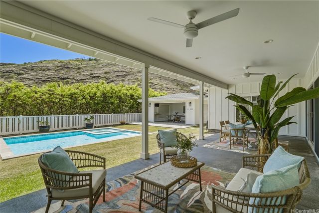 5872 Haleola Street, Honolulu, HI 96821
