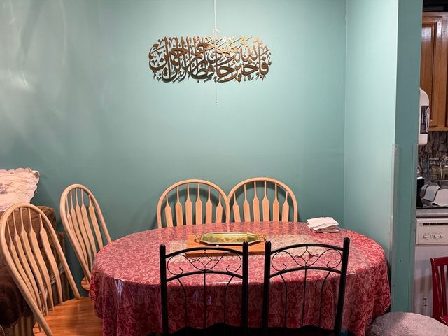 20 Heaths Ct 401, Lynn, MA 01905