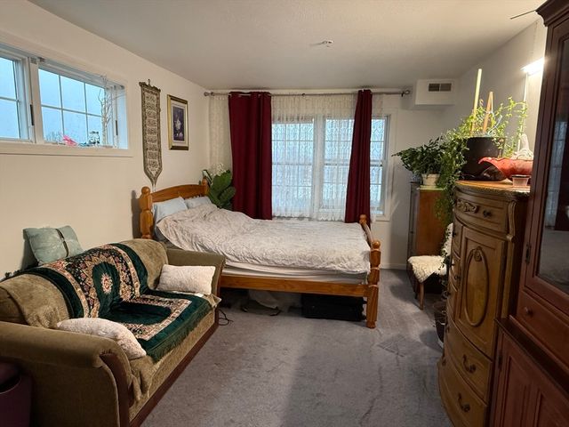 20 Heaths Ct 401, Lynn, MA 01905