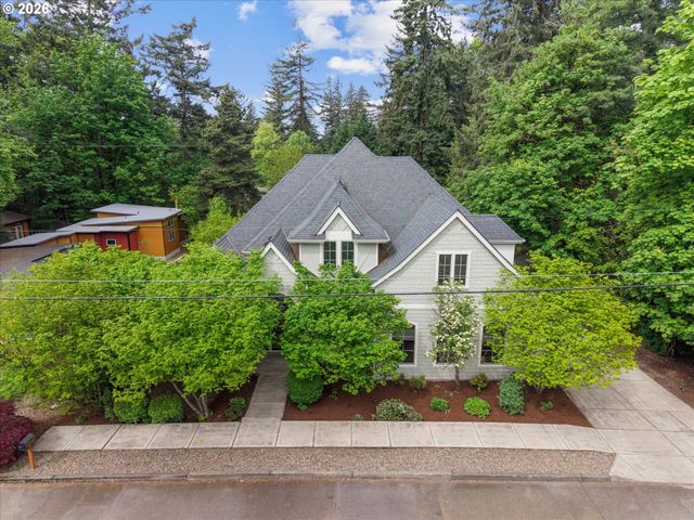 9935 Sw 52ND Ave, Portland, OR 97219
