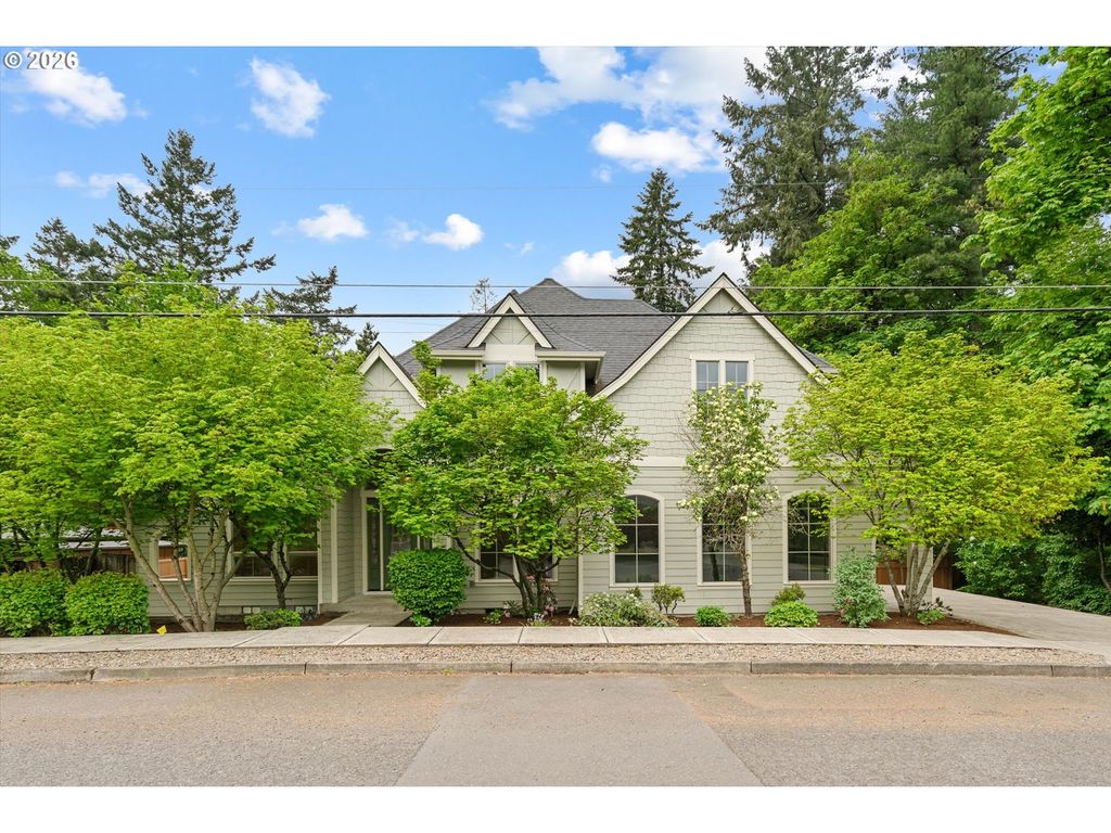 9935 Sw 52ND Ave, Portland, OR 97219
