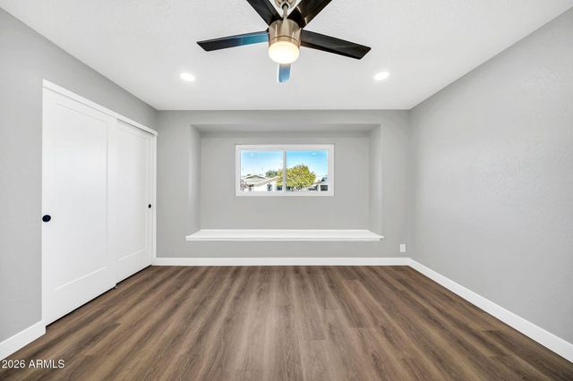 8219 E WHITTON Avenue, Scottsdale, AZ 85251