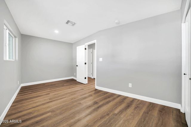 8219 E WHITTON Avenue, Scottsdale, AZ 85251