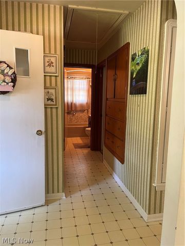 708 Allen Avenue, Ashtabula, OH 44004