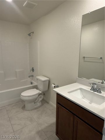 8965 Raven Patch Street, Las Vegas, NV 89113