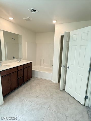 8965 Raven Patch Street, Las Vegas, NV 89113